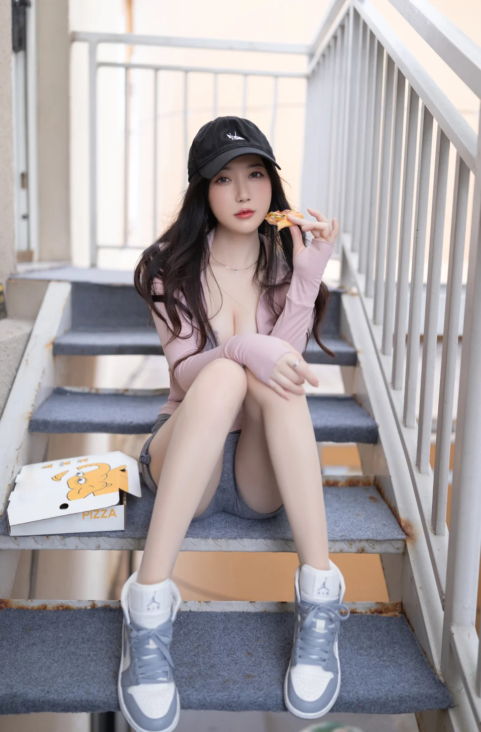 鱼子酱Fish - 披萨 [120P-1.25GB] tg@simisebaisi 【丝足阁】028.webp